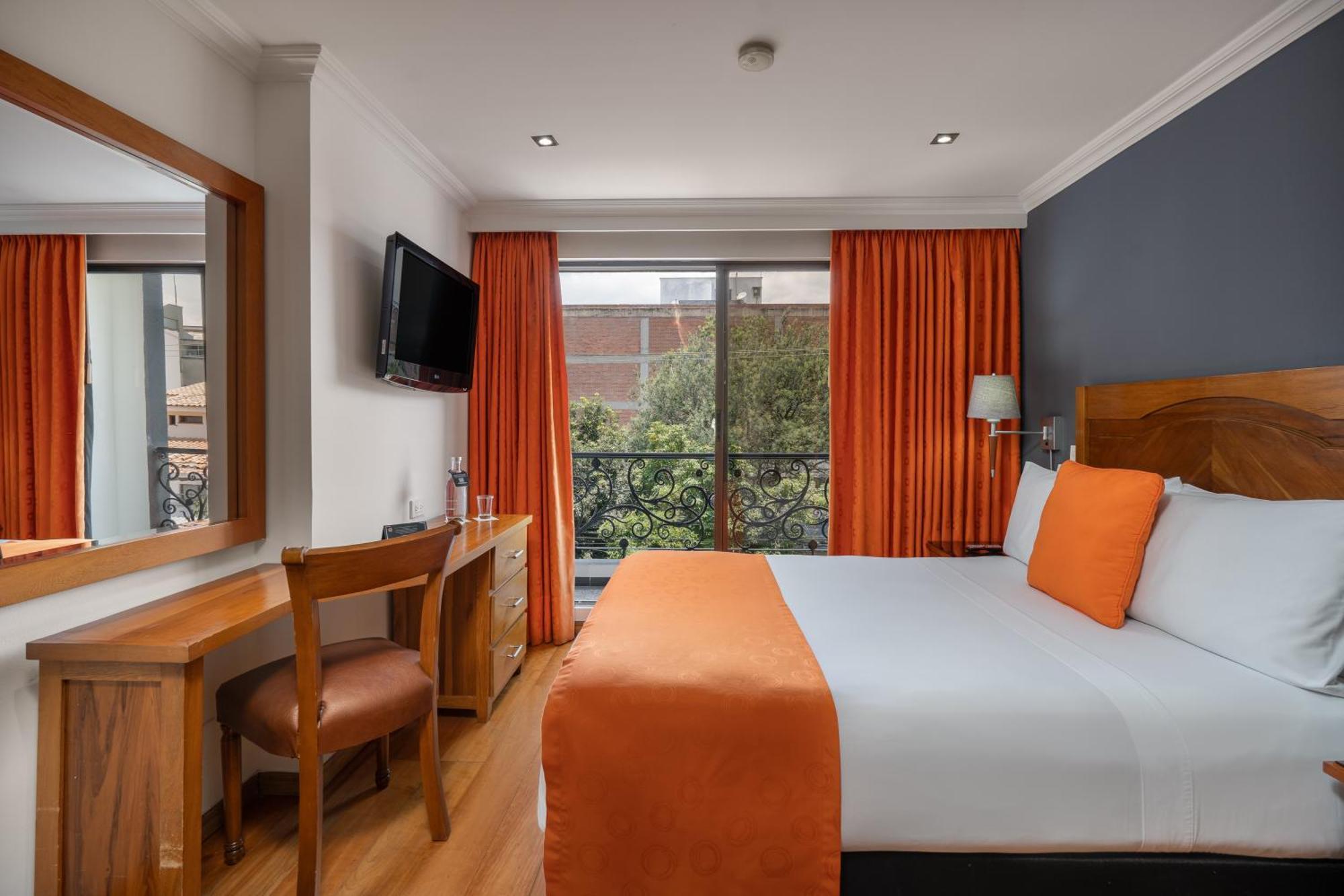 Hotel Egina Bogota Ngoại thất bức ảnh